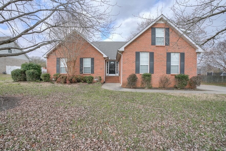 Primary Photo - 313 Brewster Ct