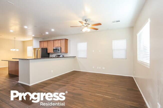 Building Photo - 9033 Silken Crests Ct