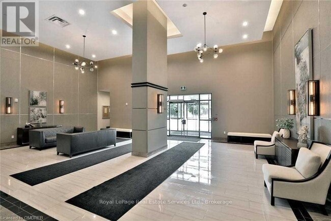 Photo du bâtiment - 2490 Old Bronte Rd