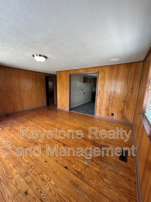 Foto del edificio - 106 Dickerson Ln