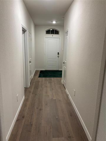 Foto del edificio - 10512 Autumn Leaves Ln