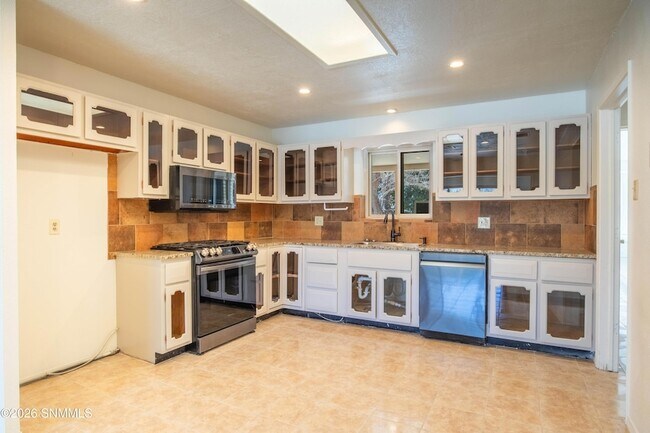 Foto del edificio - 3102 Hillsdale St