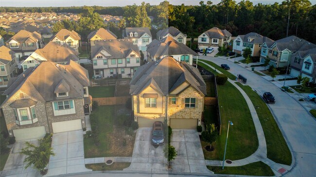 Foto del edificio - 4306 Foggy Creek Ln