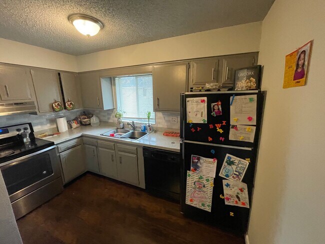 Foto del edificio - 2 Bed/1 Bath, 2nd floor condo in The Villas of Orlando AVAILABLE NOW!