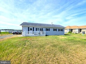Building Photo - 22931 Steele Dr