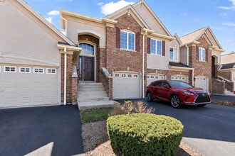Building Photo - 587 Saddlebrook Ln