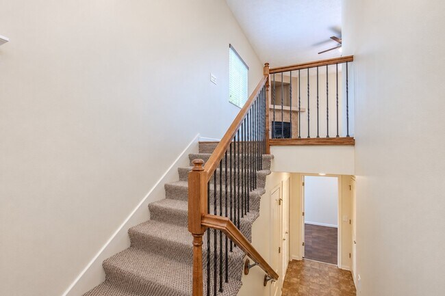 Foto del edificio - 16405 Camden Ave
