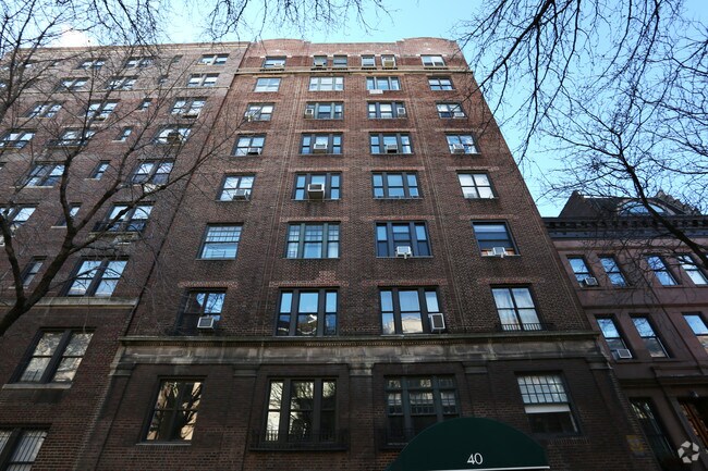 Foto del edificio - 40 W 84th St