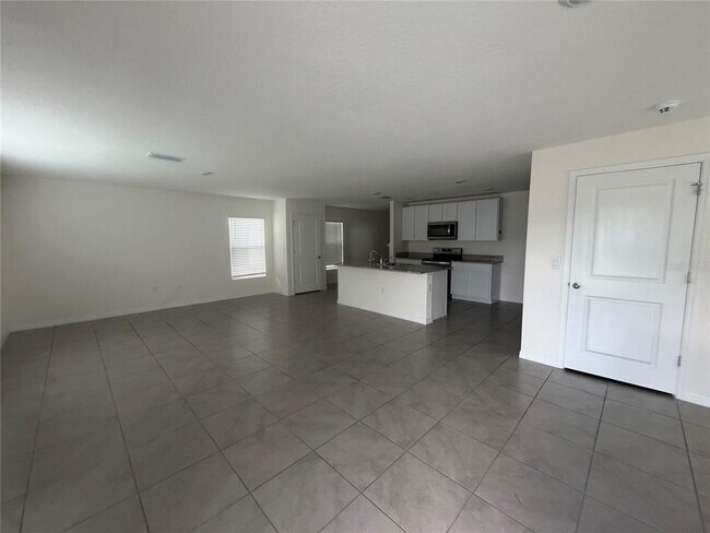 Foto del edificio - 12153 White Cypress Pl