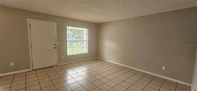 Building Photo - 333 S Osceola St