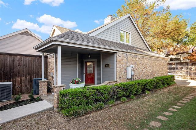 Primary Photo - 18071 Whispering Gables Ln