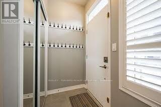 Building Photo - 25 Heron Park Pl