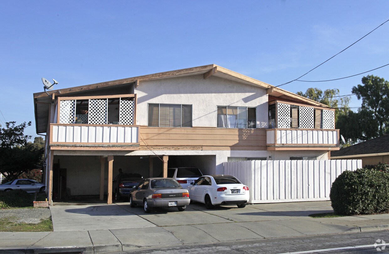 Primary Photo - 5284 Central Ave