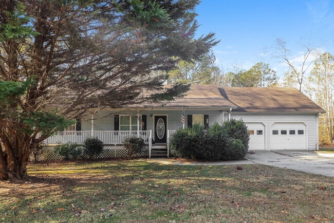 Building Photo - 334 Orchard Dr