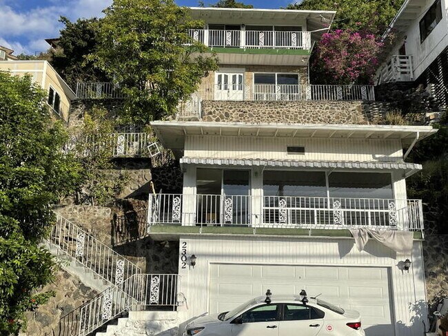 Building Photo - 2302 Pacific Heights Rd