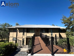 Building Photo - 2128 Marigold St