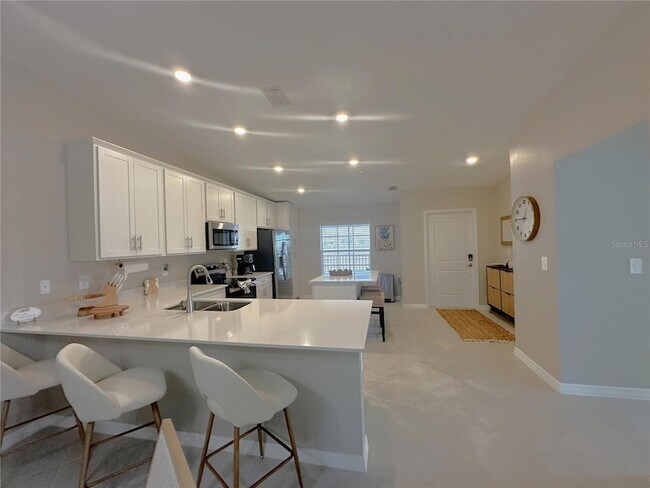 Foto del edificio - 14221 Heritage Landing Blvd