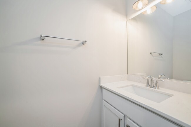 Foto del edificio - 902 Brielle Blvd