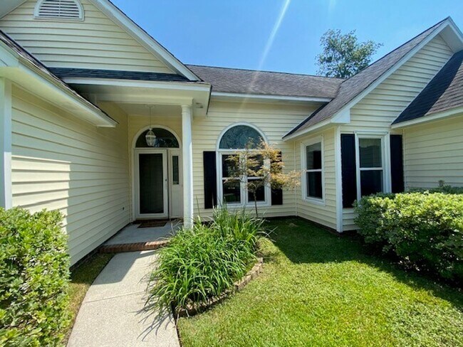 Foto del edificio - Georgous 3 bedroom 2 bath home in Northchase