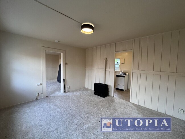 Foto del edificio - 204 Hollister Ave