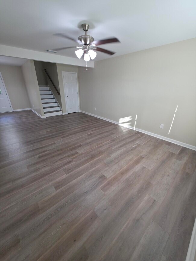 Foto del edificio - 29 Charlotte Pl