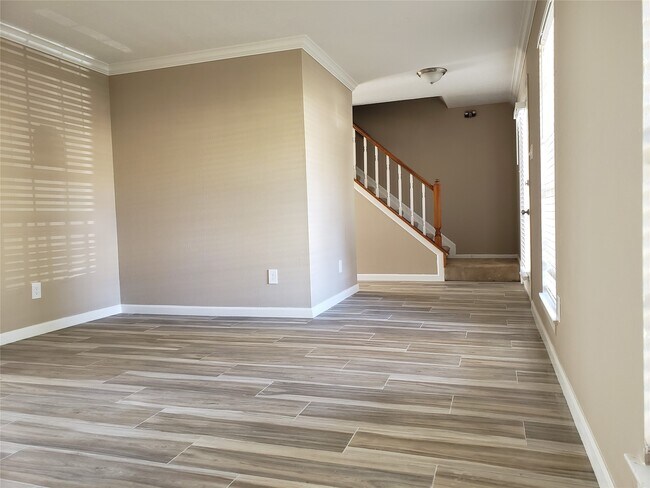 Foto del edificio - 1911 Richmond Vantage Dr