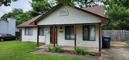 Building Photo - 1945 Dunkirk Dr
