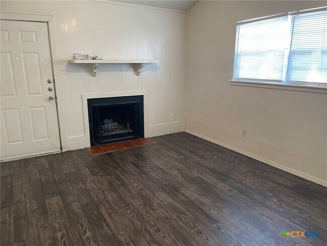 Foto del edificio - 660 Mill St