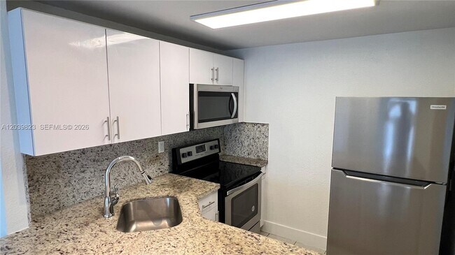 Building Photo - 4550 NW 9th St