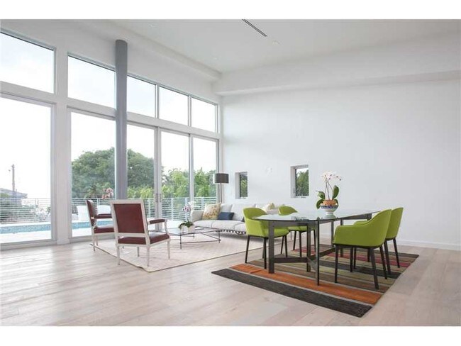 Foto del edificio - 4441 N Bay Rd