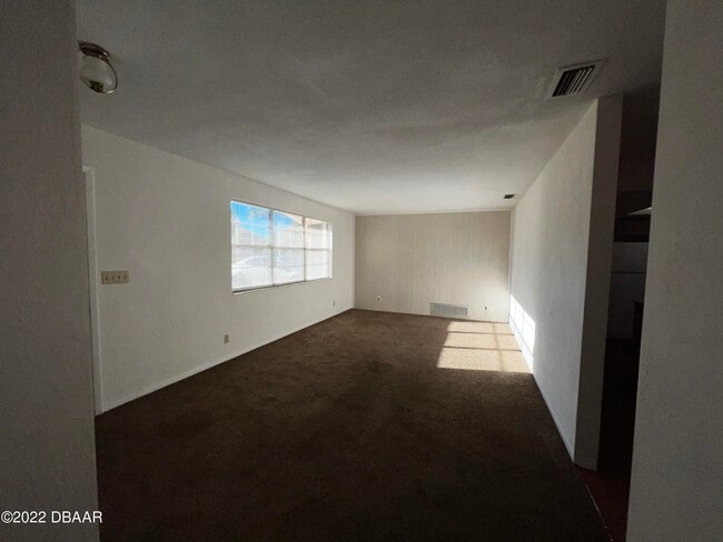 Building Photo - 2411 Kenilworth Ave