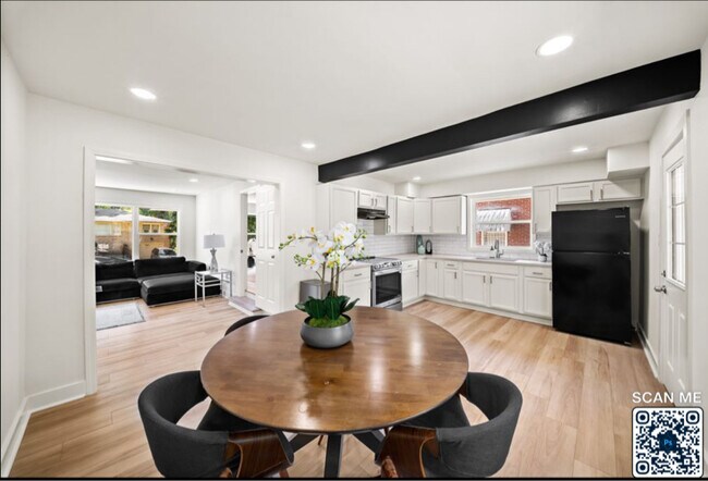 Foto del edificio - 183 Chicamauga Pl SW