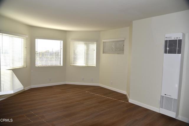 Building Photo - 1521 Vista Del Mar Dr