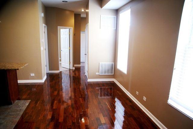Building Photo - 2 bedroom in Chicago IL 60637