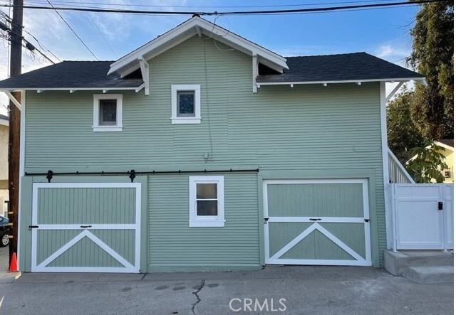 Foto del edificio - 5844 Newlin Ave