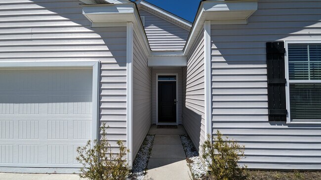 Building Photo - 280 Forestbrook Cove Cir