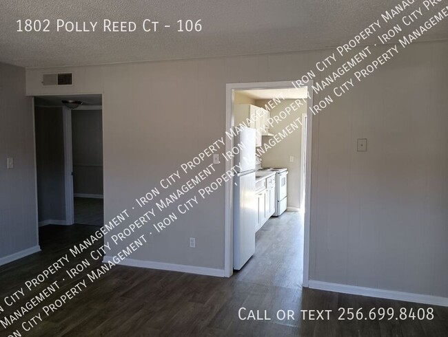 Foto del edificio - 1802 Polly Reed Ct