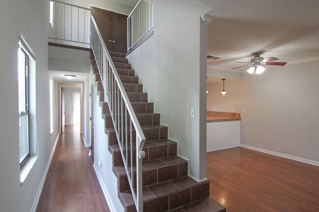 Foto del edificio - $500 MOVE IN SPECIAL OFF FIRST MONTHS RENT