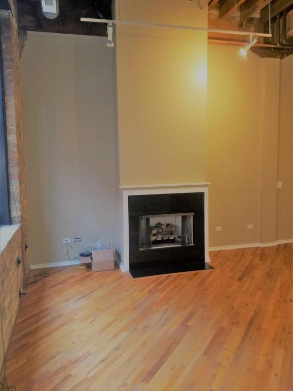 Foto del edificio - 226 N Clinton St