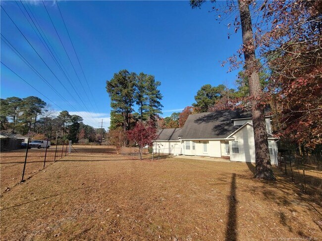 Building Photo - 4010 Arcadia Ct