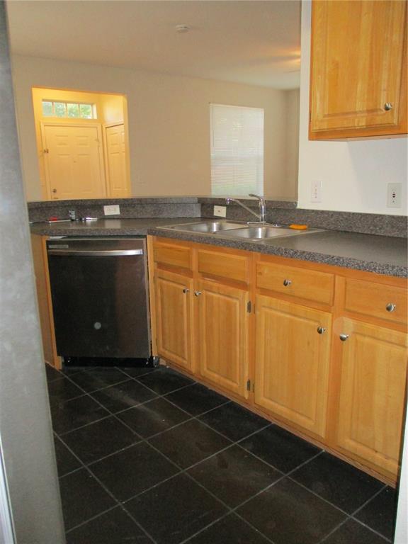 Building Photo - 6021 Westgate Dr