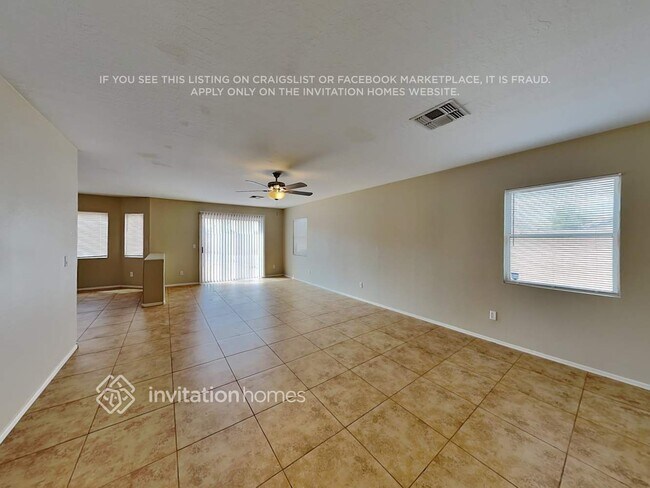 Building Photo - 12541 W Myer Ln