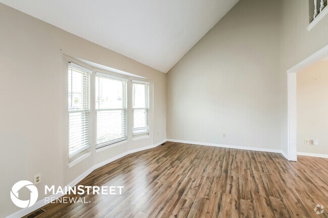 Building Photo - 6708 N Fisk Ave