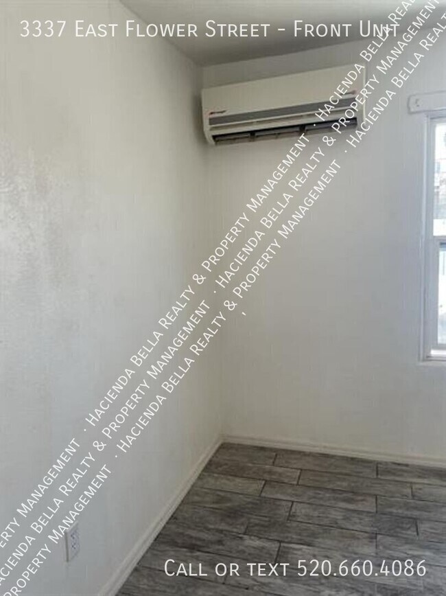 Foto del edificio - 3337 E Flower St