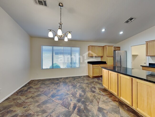 Building Photo - 15912 W Carmen Dr