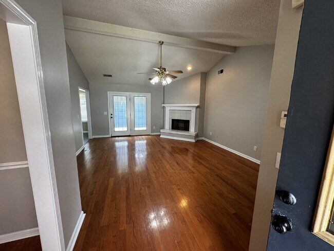 Foto del edificio - Home for Rent