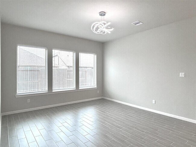 Foto del edificio - 30366 Centipede Grv Ln