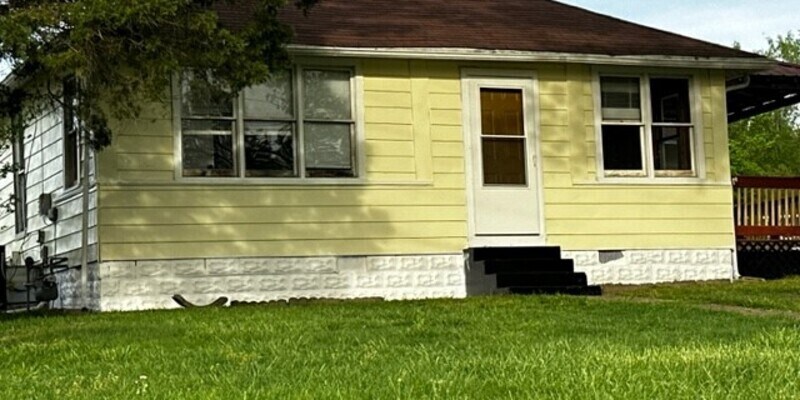 Primary Photo - 1320 N 2nd Street