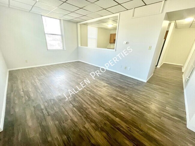 Foto del edificio - 313 N 12th St