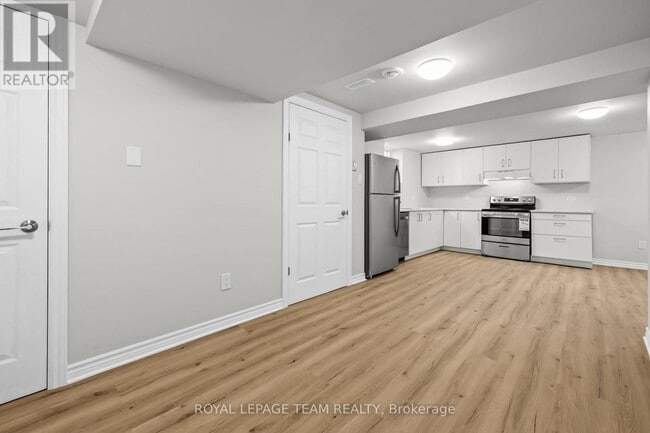 Photo du bâtiment - 1420 Hayes St